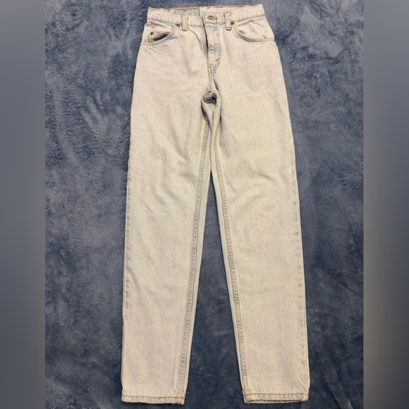 Levi's Denim - Vtg Levi’s 950 Relaxed Fit Tapered Leg